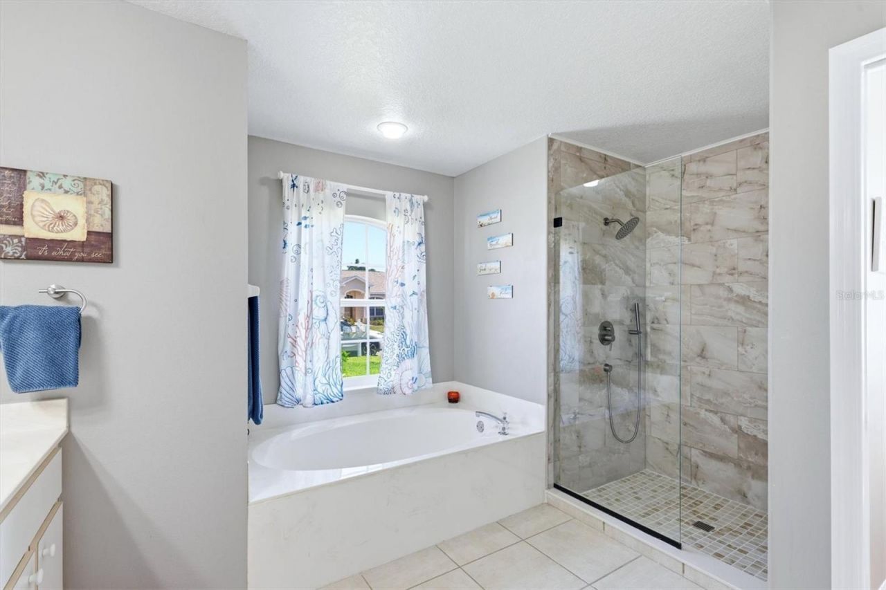 3220 45th Avenue E, Bradenton, FL 34203 Photo