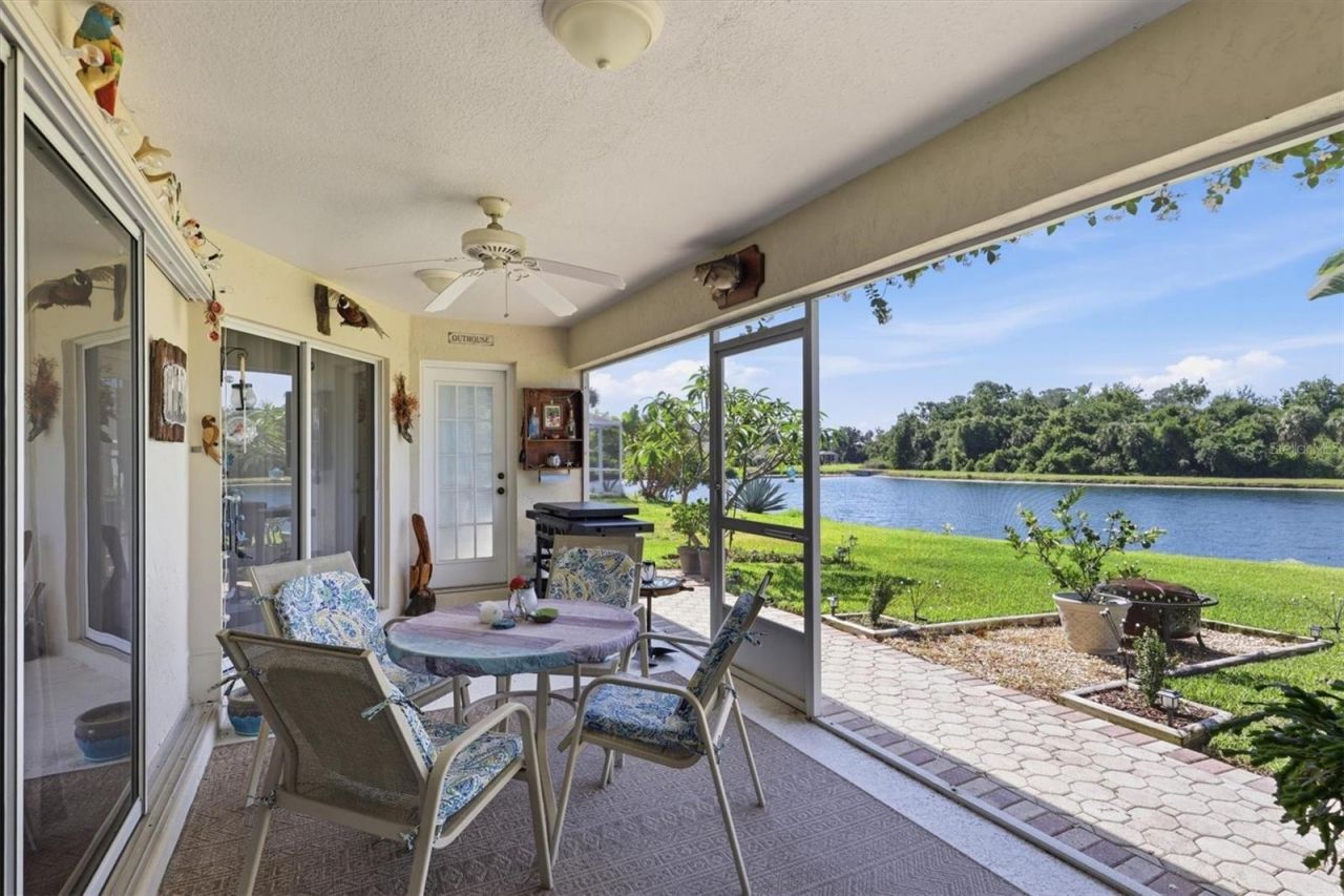 3220 45th Avenue E, Bradenton, FL 34203 Photo