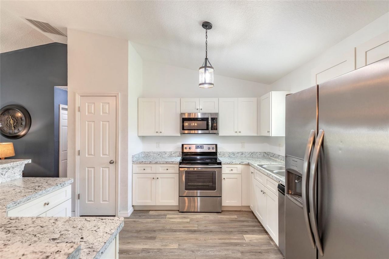 365 Alcazar Avenue, De Leon Springs, FL 32130 Photo