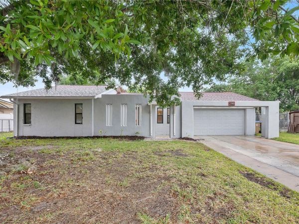 299 VALENCIA AVENUE , KISSIMMEE, FL 34743