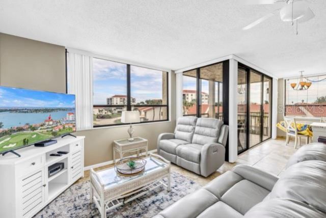6279 Sun Boulevard , Unit 304, Saint Petersburg, FL 33715 Photo