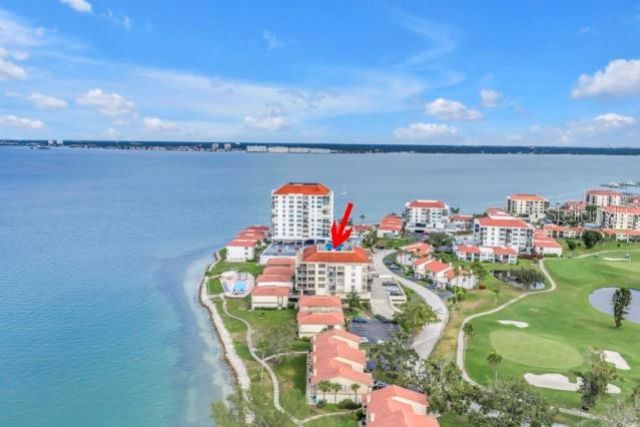 6279 Sun Boulevard , Unit 304, Saint Petersburg, FL 33715 Photo