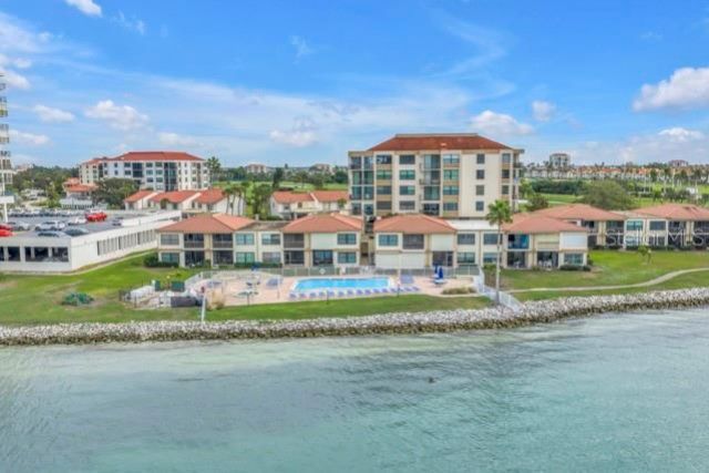 6279 Sun Boulevard , Unit 304, Saint Petersburg, FL 33715 Photo
