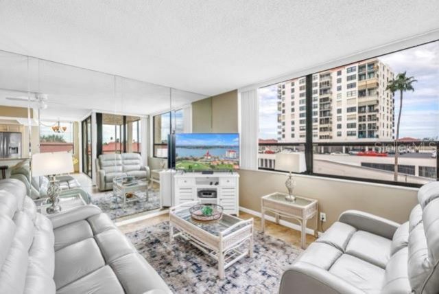 6279 Sun Boulevard , Unit 304, Saint Petersburg, FL 33715 Photo