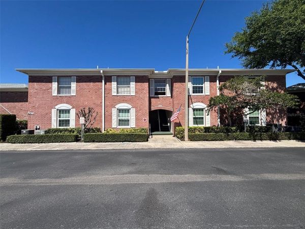 3994 37TH STREET S, Unit 9, ST PETERSBURG, FL 33711