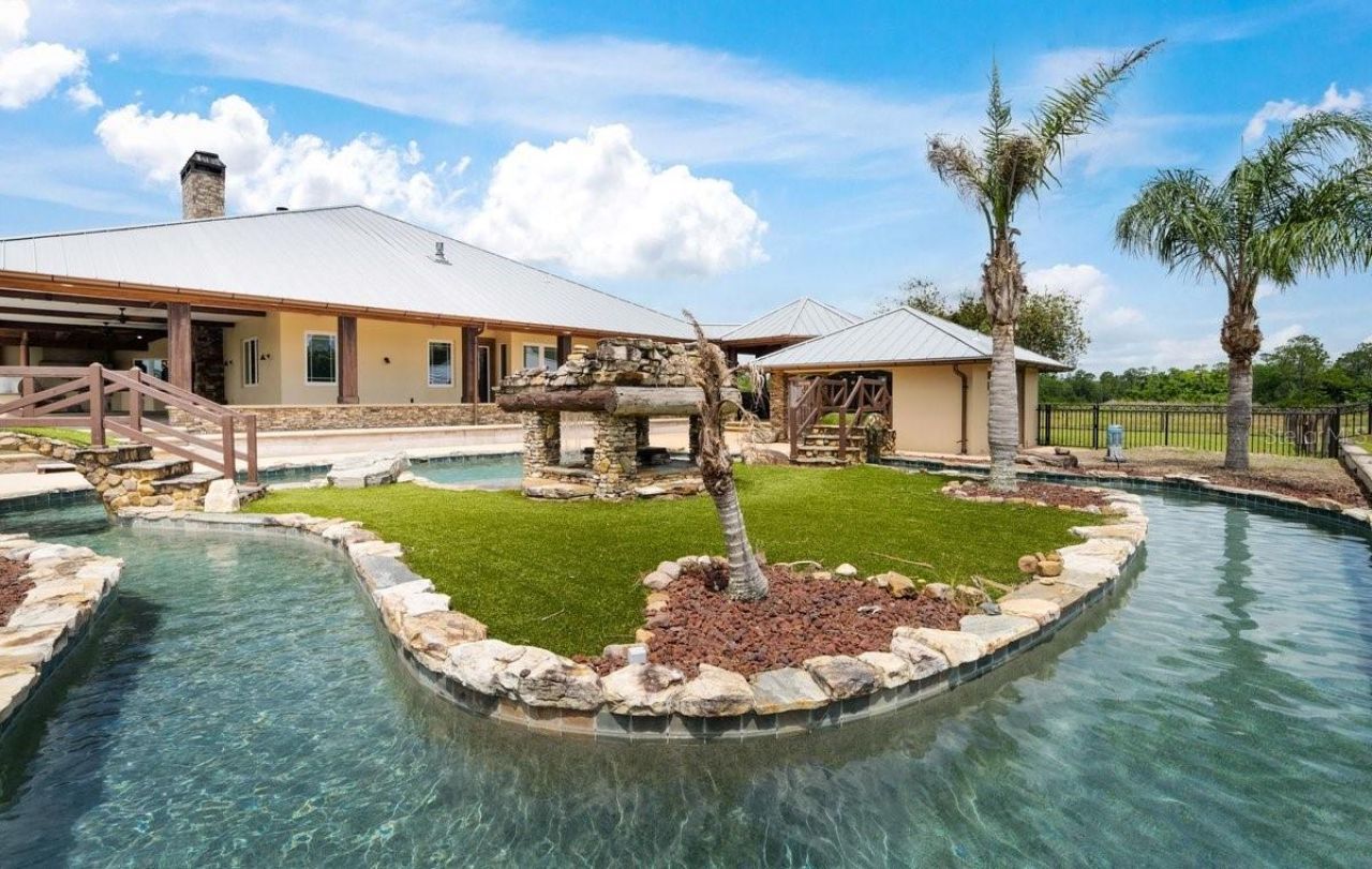 4290 Pioneer Trail, New Smyrna Beach, FL 32168 Photo