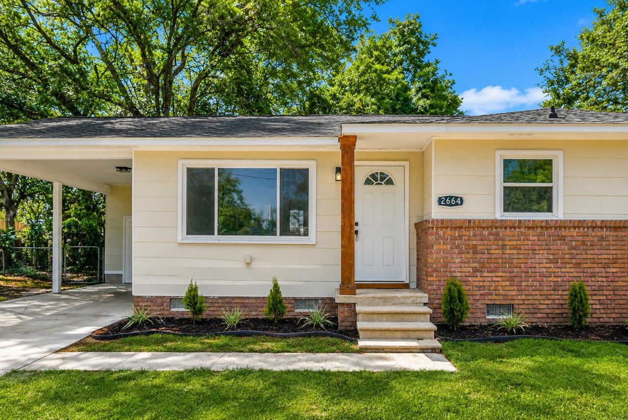 2664 Orchid Avenue Photo 2