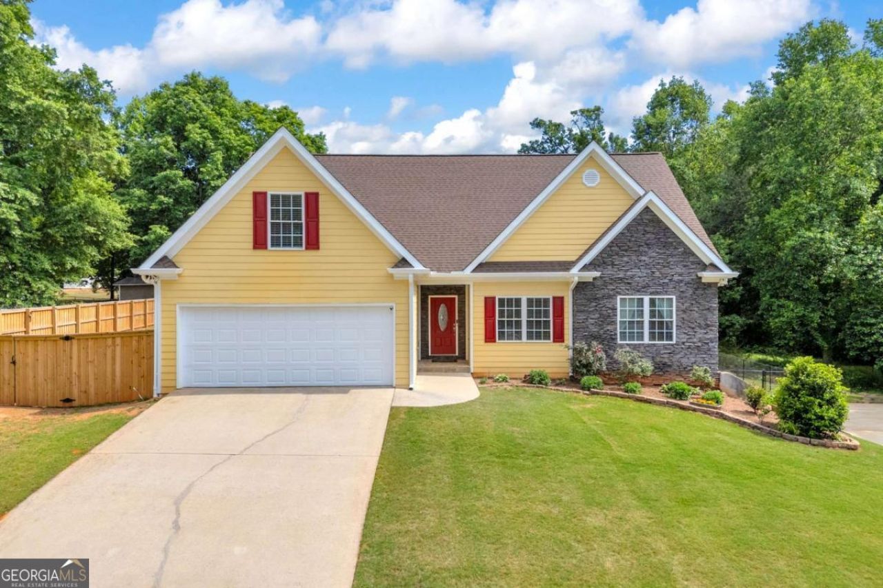 155 Hidden Falls Drive, Hull, GA 30646 Main Photo