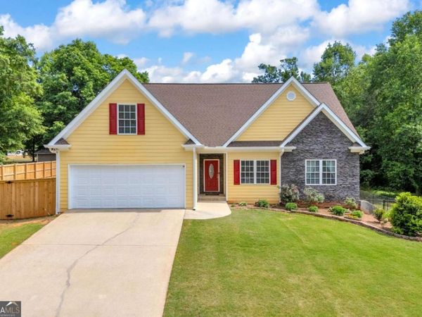 155 Hidden Falls Drive, Hull, GA 30646