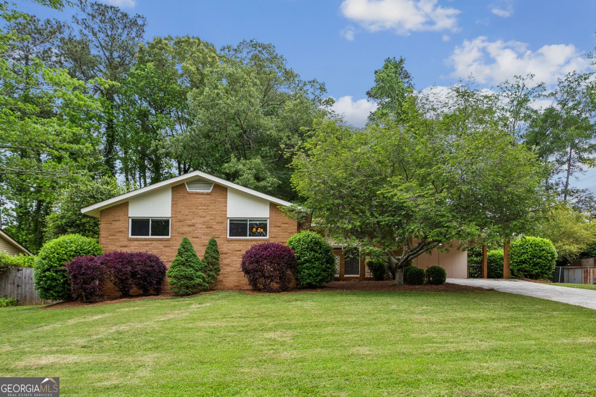 667 Brookline Drive Se, Marietta, GA 30067 Main Photo
