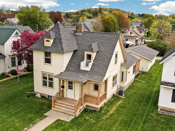 1231 Church Avenue, Saint Charles, MN 55972
