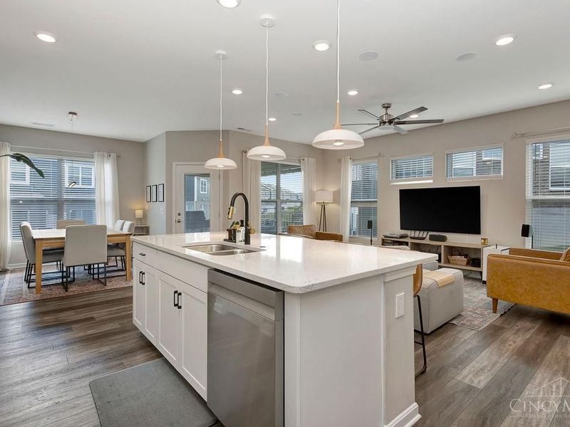 4891 Osprey Pointe Drive, Liberty Township, OH 45011 Photo 8