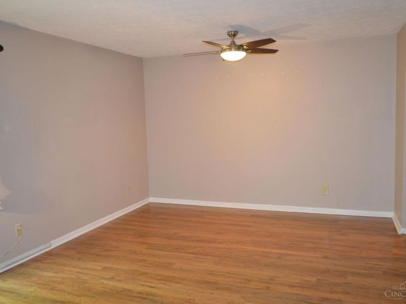 1040 Crisfield Drive, Union Twp, OH 45245 Photo 9