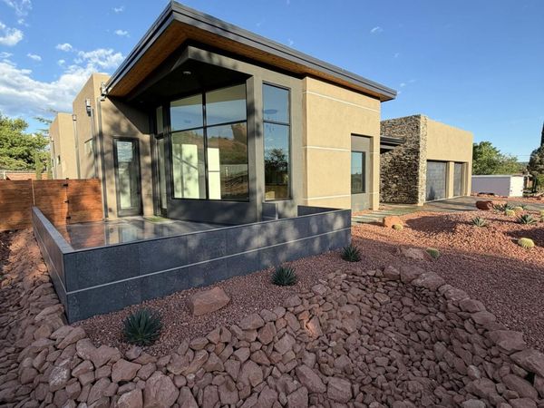 110 BORDEN Drive, Sedona, AZ 86336