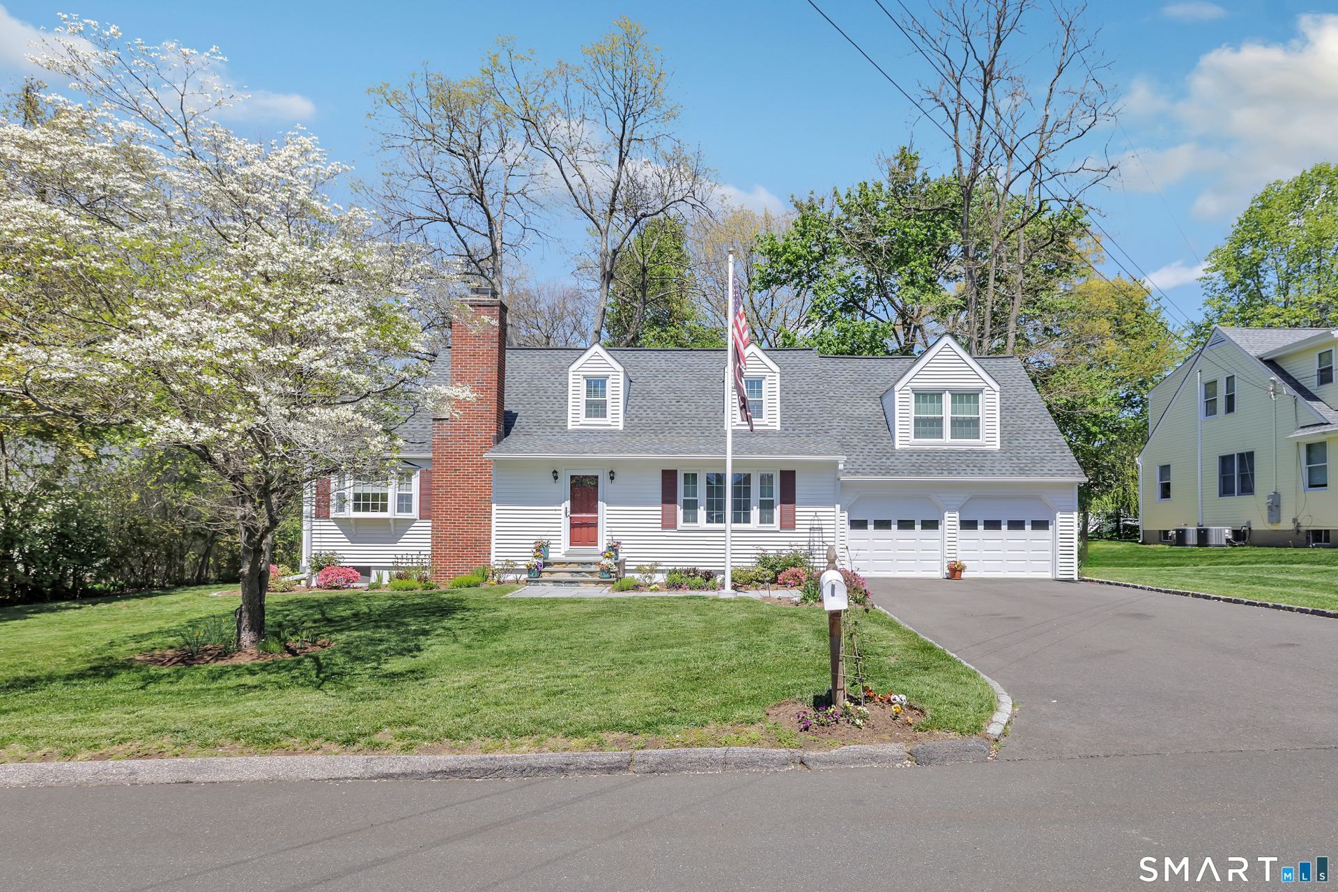 58 Colony, Trumbull, CT 06611 Main Photo