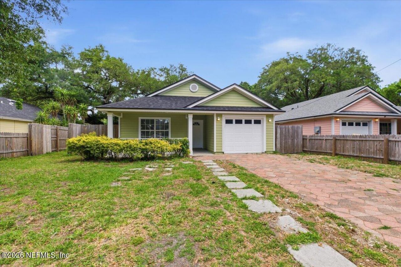 3907 Adirolf Road, Jacksonville, FL 32207 Main Photo