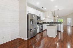 1606 Palmina Loop photo 4