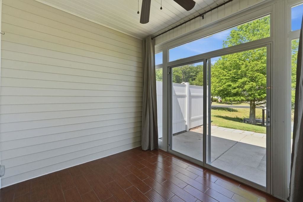 1606 Palmina Loop Photo 35