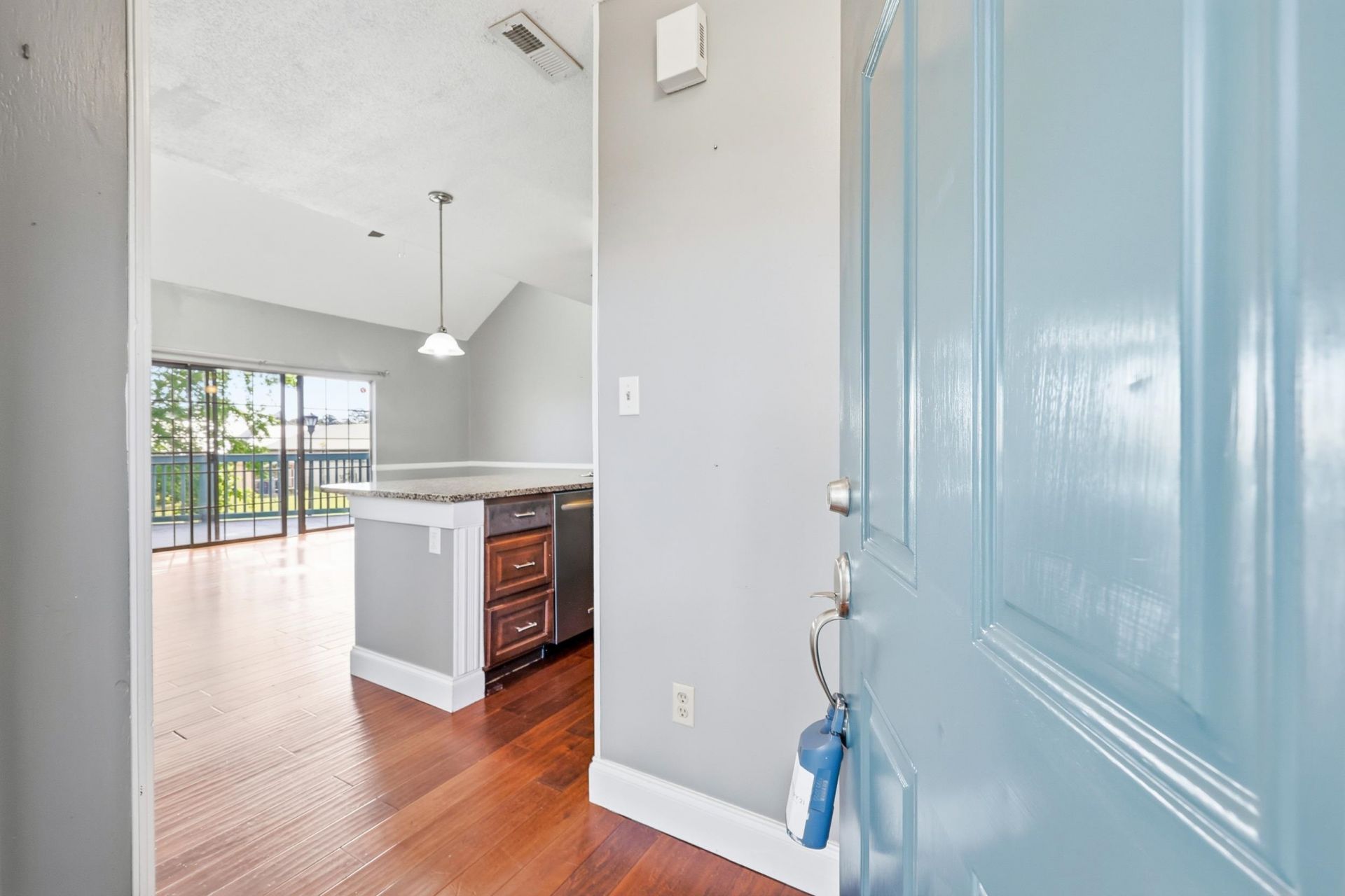 4338 Spa Dr.  Photo 5
