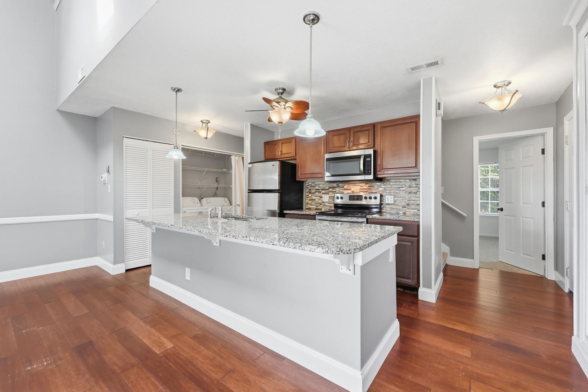 4338 Spa Dr.  Photo 6