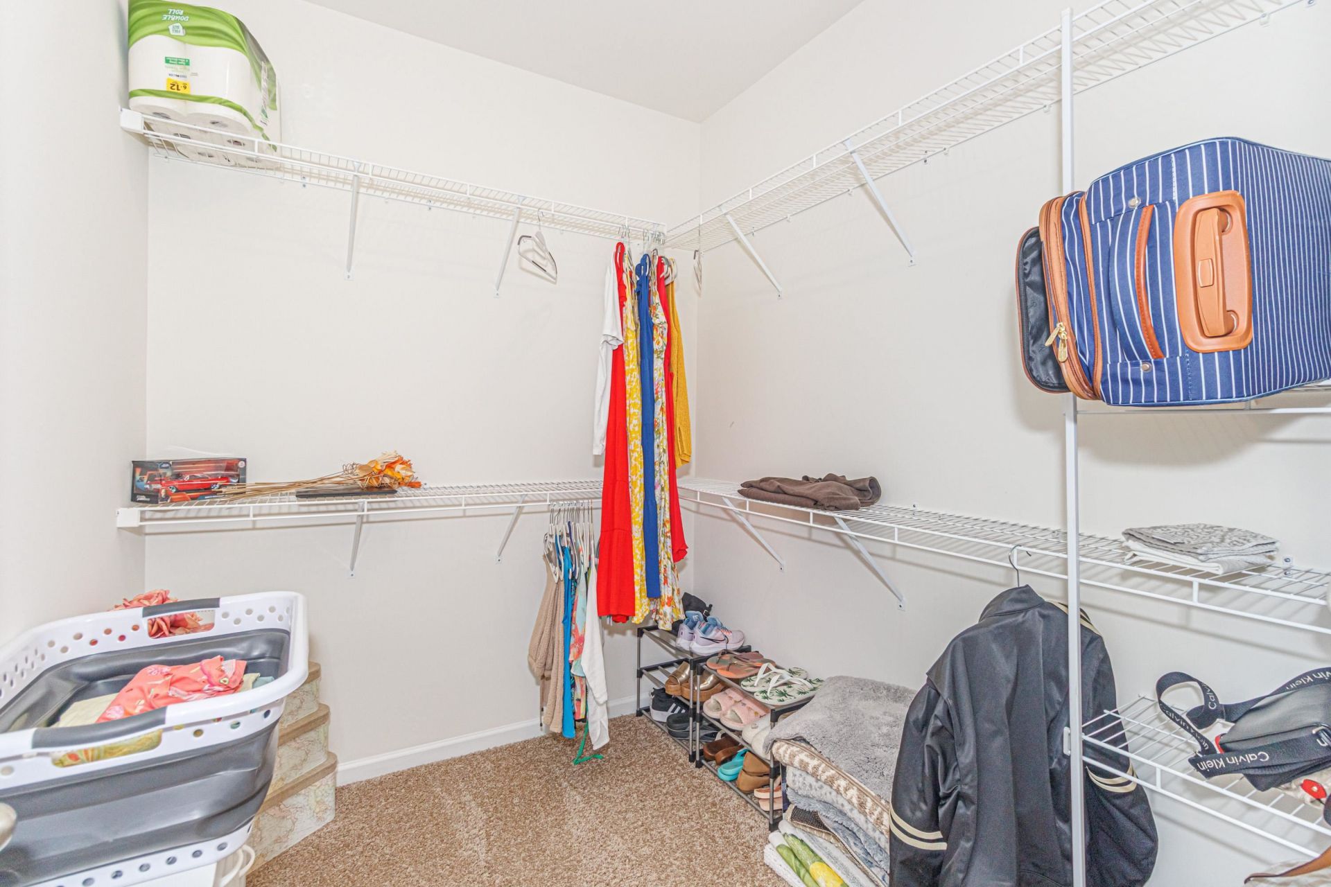958 Oak Hollow St. Photo 19