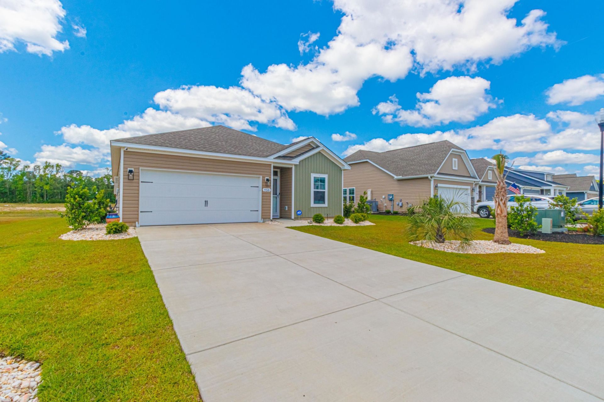 958 Oak Hollow St. Photo 43
