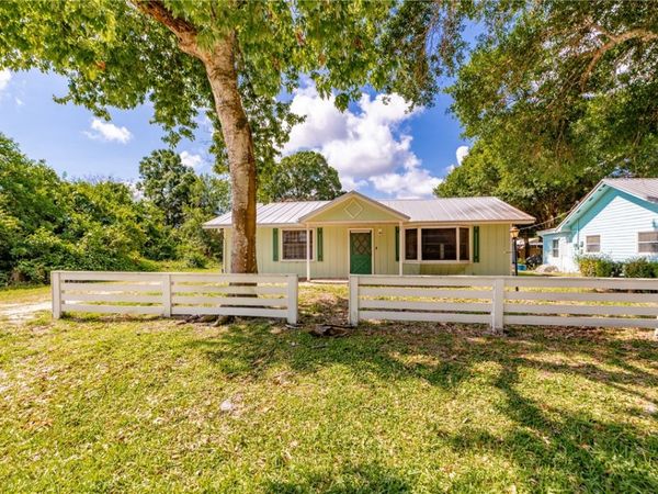 3245 2nd Place, Vero Beach, FL 32968