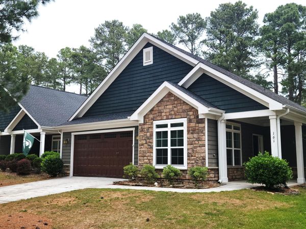 161 Keowee Circle , Aberdeen, NC 28315