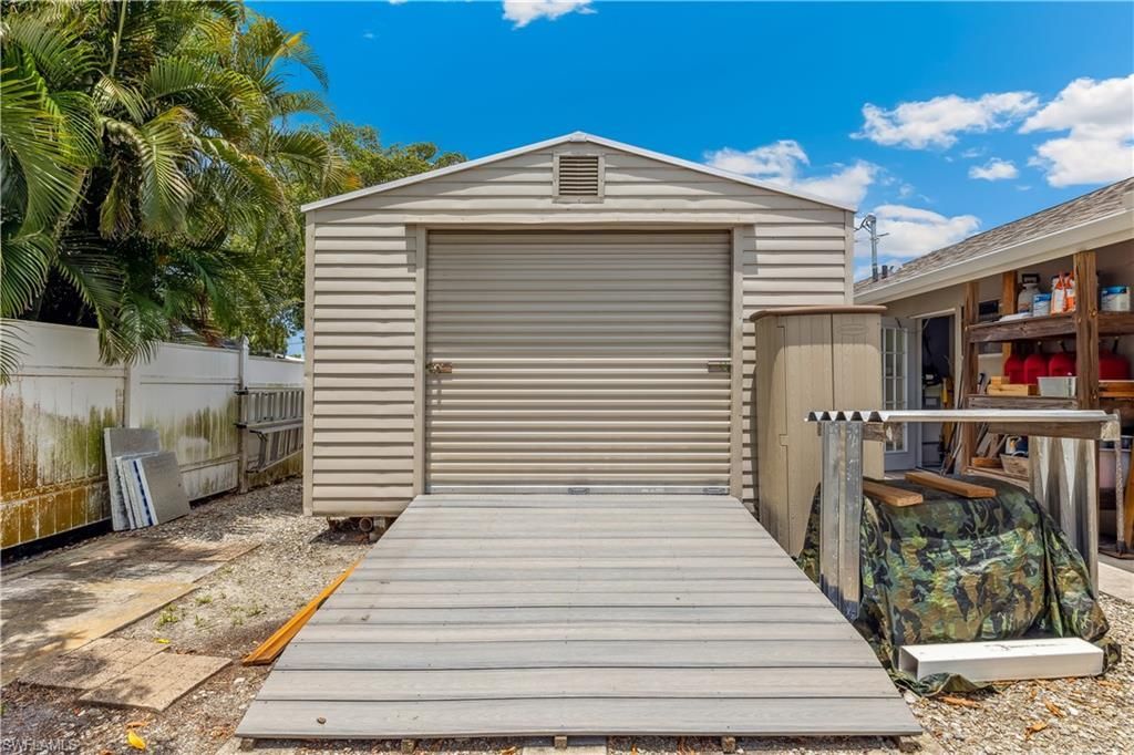 5654 Natoma Dr, Fort Myers, FL 33919 Photo