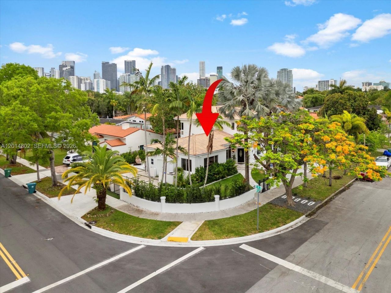 825 SW 23rd Rd , Unit 1, Miami, FL 33129 Photo