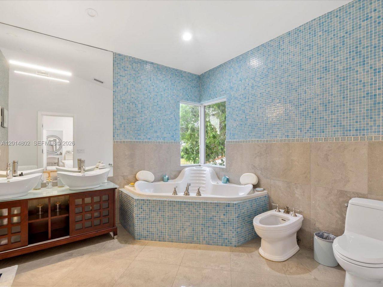 825 SW 23rd Rd , Unit 1, Miami, FL 33129 Photo