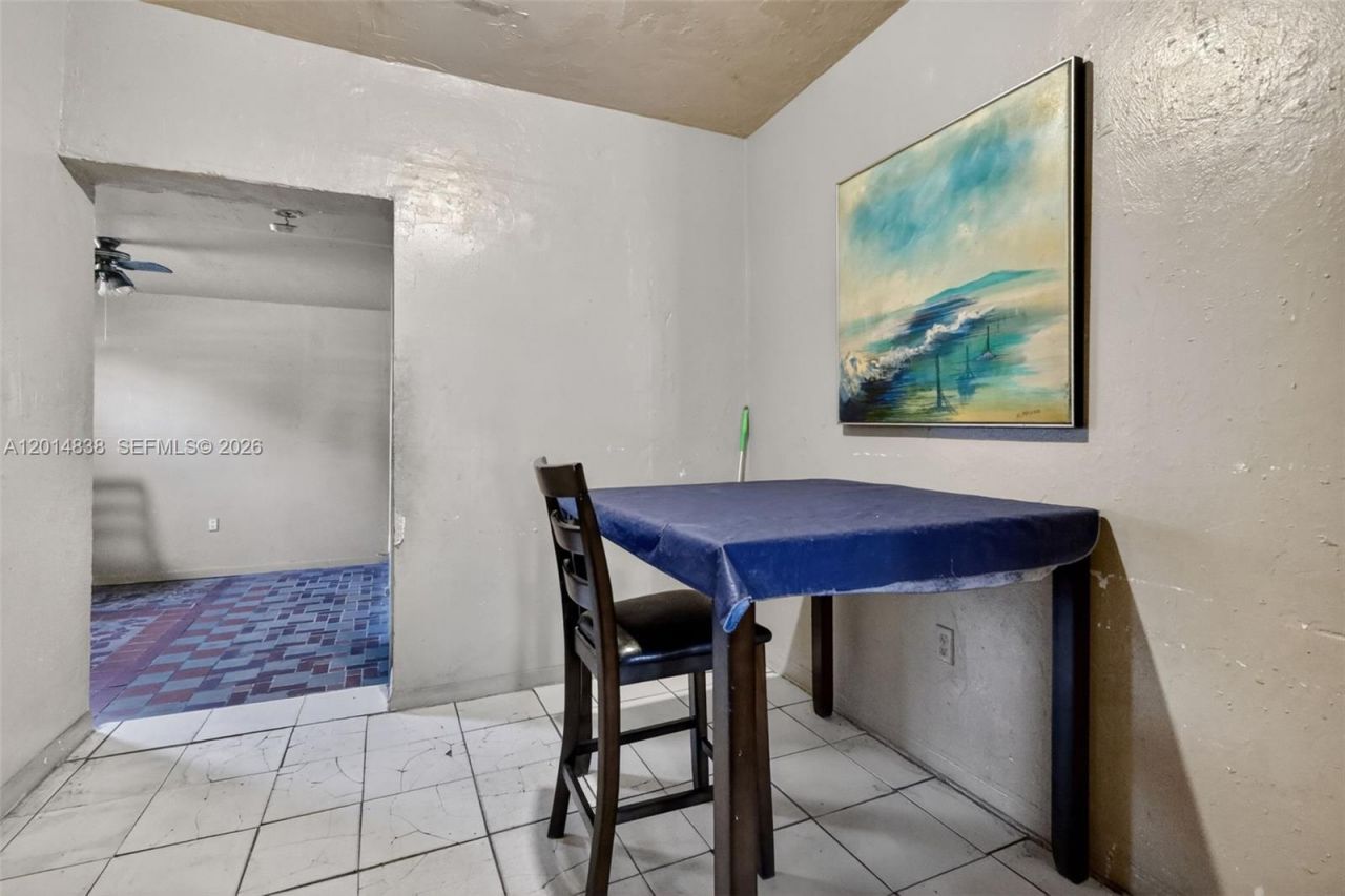 1211 NW 37th St , Miami, FL 33142 Photo