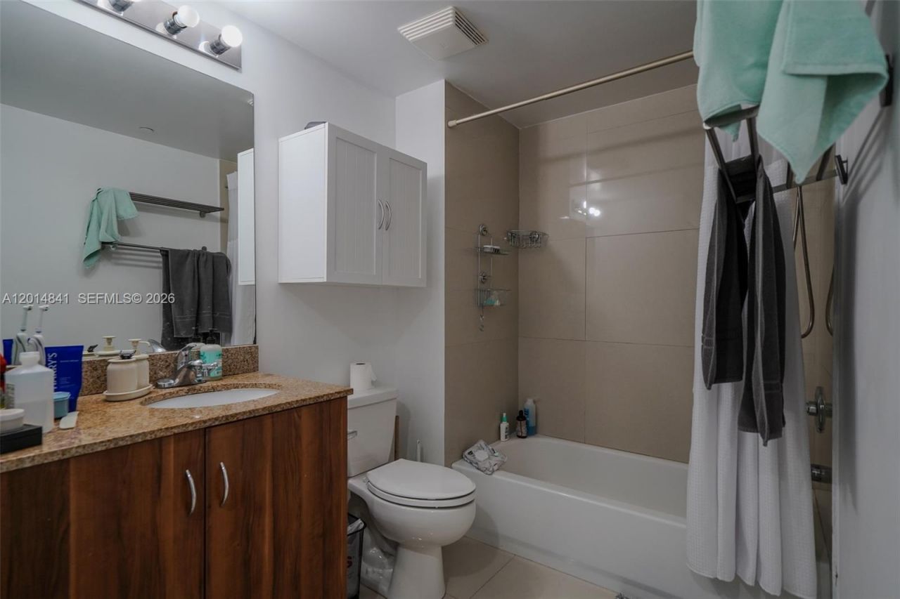 601 NE 23rd St, Unit 607, Miami, FL 33137 Photo