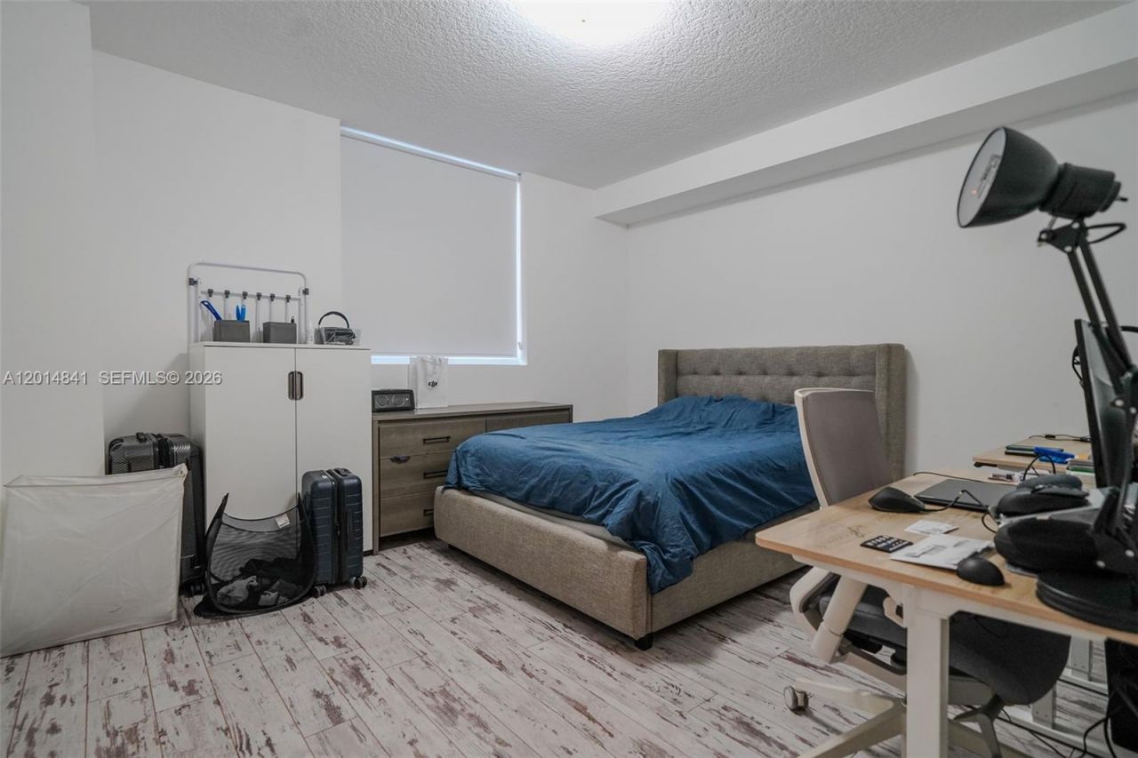 601 NE 23rd St, Unit 607, Miami, FL 33137 Photo