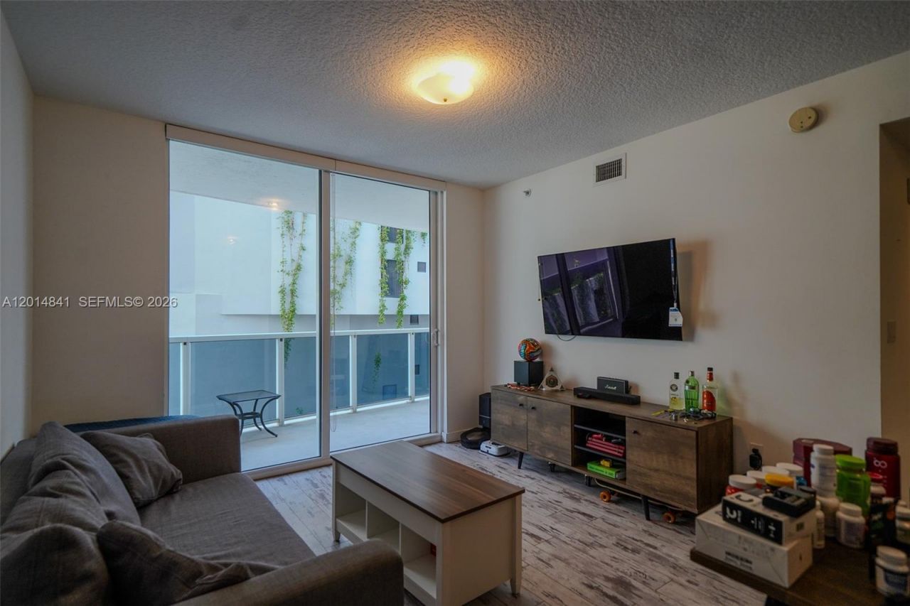 601 NE 23rd St, Unit 607, Miami, FL 33137 Photo