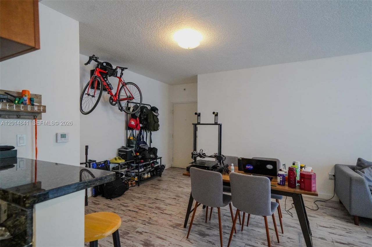 601 NE 23rd St, Unit 607, Miami, FL 33137 Photo