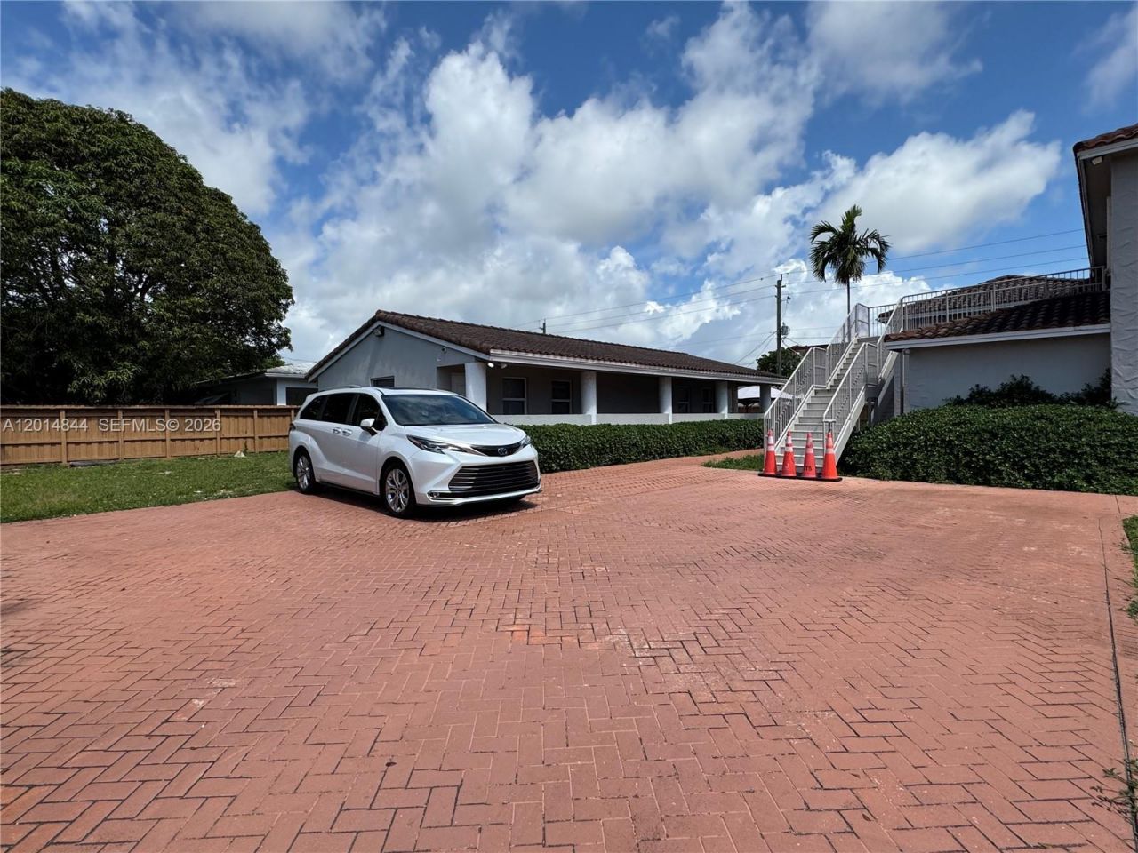 1040 S Federal Hwy , Hollywood, FL 33020 Photo