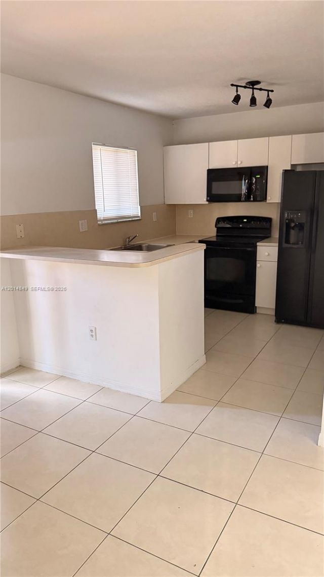 990 NE 33rd Ter , Unit 104, Homestead, FL 33033 Photo