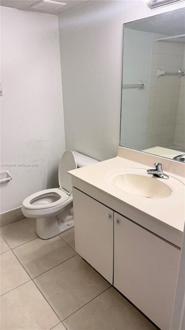 990 NE 33rd Ter , Unit 104, Homestead, FL 33033 Photo