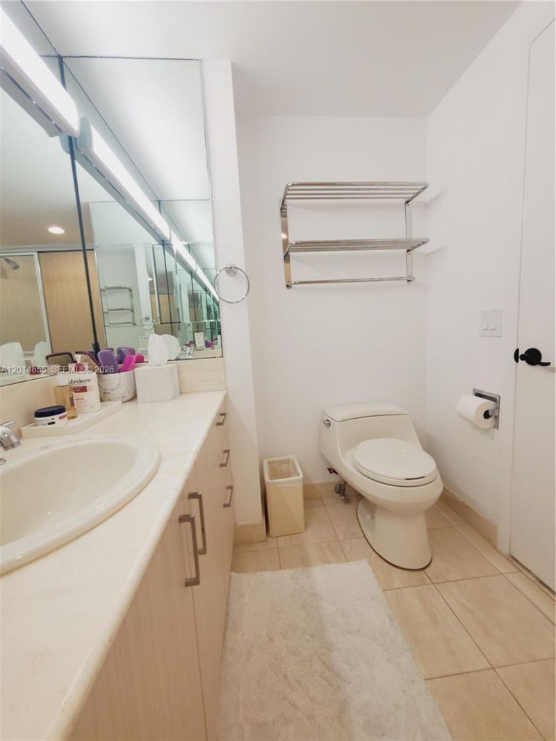 2000 Island Blvd , Unit 2703, Aventura, FL 33160 Photo