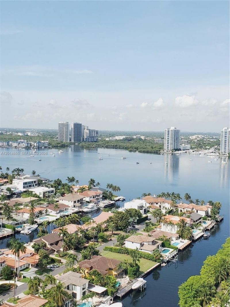 2000 Island Blvd , Unit 2703, Aventura, FL 33160 Photo