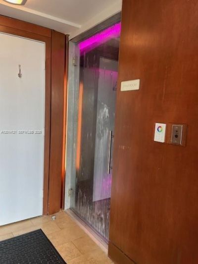 31 SE 5th St, Unit 303, Miami, FL 33131 Photo