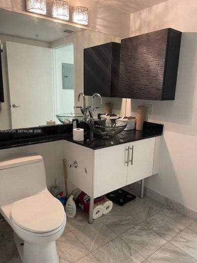 31 SE 5th St, Unit 303, Miami, FL 33131 Photo