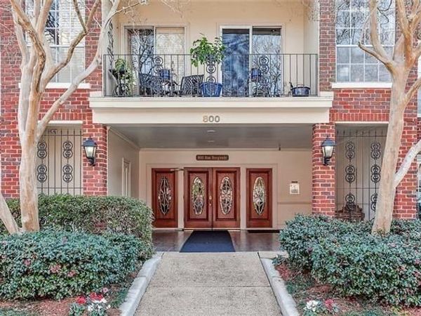 800 RUE BURGUNDY Street , Unit 223, Metairie, LA 70005