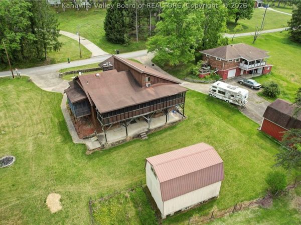 274 Pioneer Lane, Charleston, WV 25312