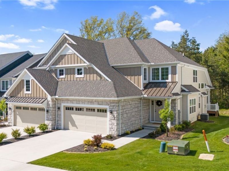 123 Town Centre Drive, Broadview Heights, OH 44147 Photo 1