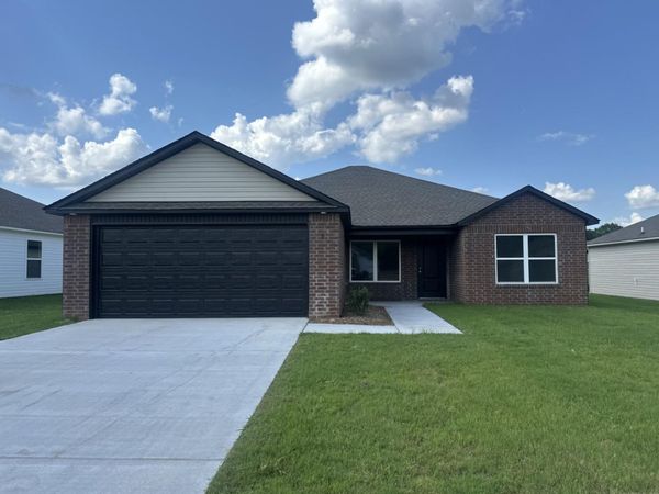 9 E Reliance Court, Mayflower, AR 72106
