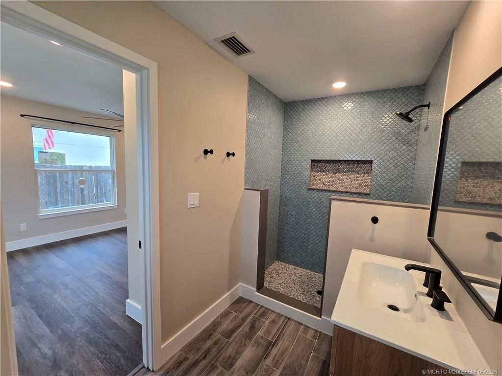 5968 SE Avalon Drive, Stuart, FL 34997 Photo