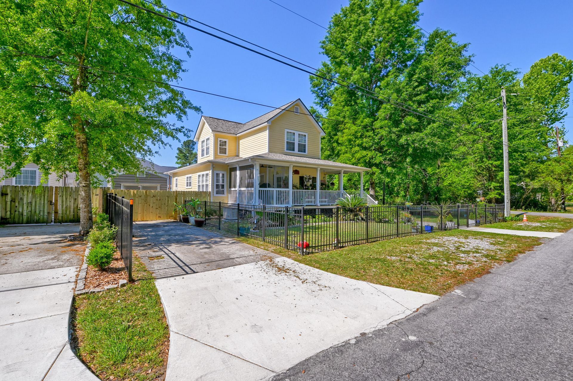 202 W Pine Street Photo 40