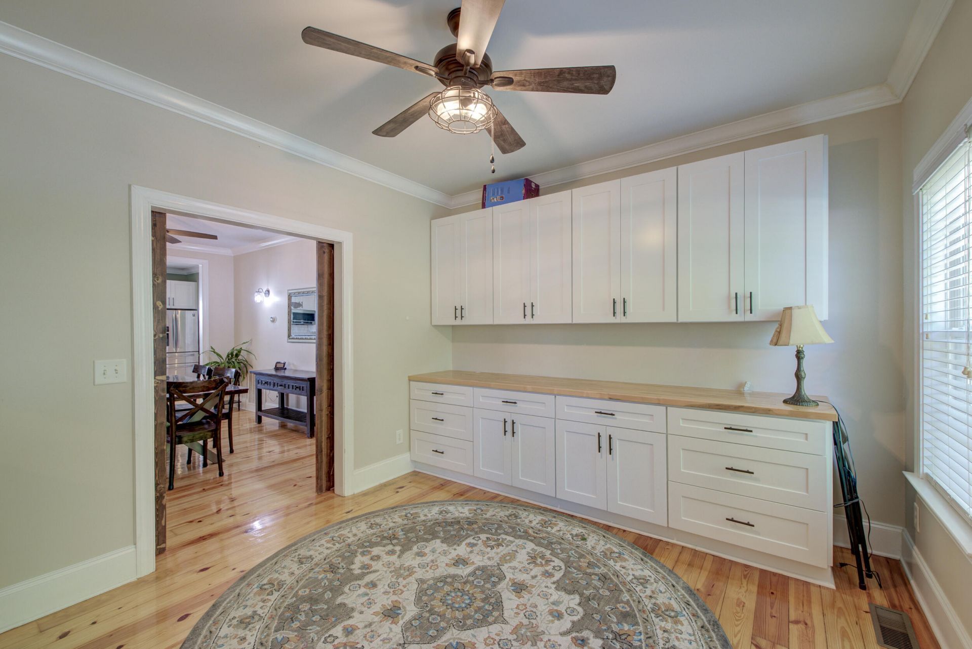 202 W Pine Street Photo 5